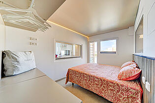 16. Master bedroom in Torrenova