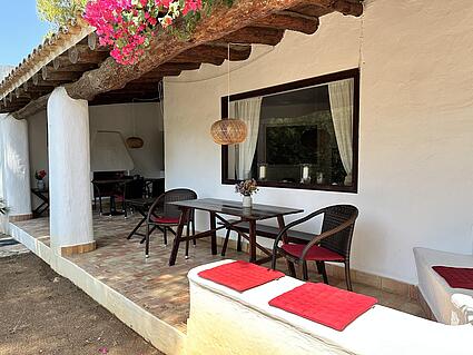KPI1285 - Villa en venta - Villa zu verkaufen - Villa for sale - Villa te koop - www.kensington-ibiza.com - Noelle Politiek