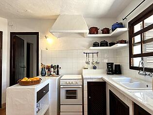 KPI1266 - Villa en venta - Villa zu verkaufen - Villa for sale - Villa te koop - www.kensington-ibiza.com - Noelle Politiek