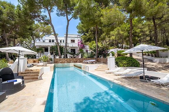 KPI1018 - Villa en venta - Villa zu verkaufen - Villa for sale - Villa te koop - www.kensington-ibiza.com - Noelle Politiek KPI1018 - Villa en venta - Villa zu verkaufen - Villa for sale - Villa te koop - www.kensington-ibiza.com - Noelle Politiek