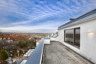 Großzügige Dachterrasse