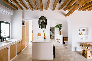 KPI1111 - Villa en venta - Villa zu verkaufen - Villa for sale - Villa te koop - www.kensington-ibiza.com - Noelle Politiek