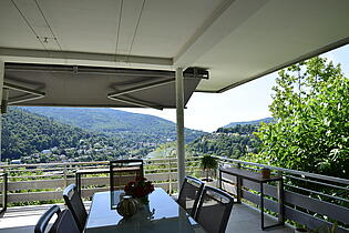 überdachte Terrasse