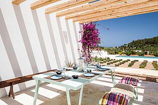 KPI1037 - Villa en venta - Villa zu verkaufen - Villa for sale - Villa te koop - www.kensington-ibiza.com - Noelle Politiek