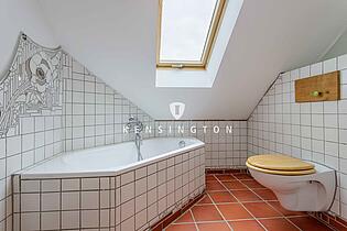 Wannenbad im Dachgeschoss