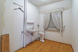Bad OG Altbau