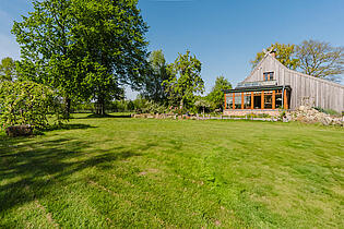 Blick aufs Haupthaus