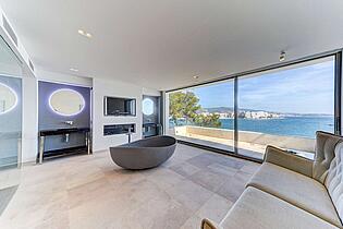 7. Master bathroom in a villa for sale