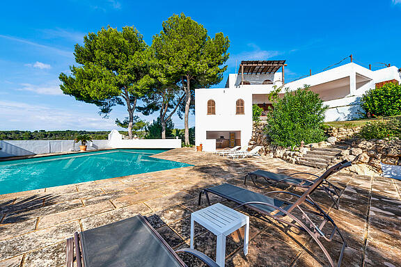 Sea view villa for sale in Sol de Mallorca KPO01658