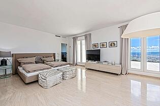 Master suite