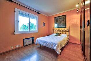 9.Guest bedroom 