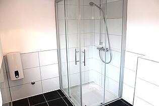 große Dusche