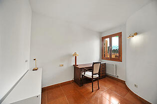 10. Bedroom 