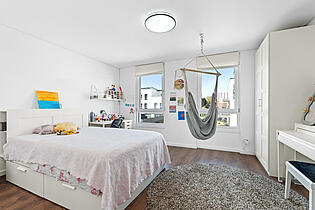 Schlafzimmer 1.OG links