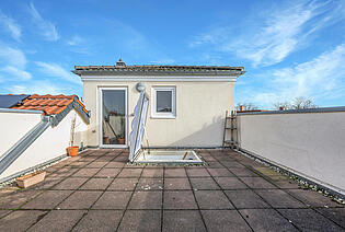 Dachterrasse (Maisonette-Wohnung links)
