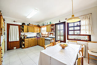 Kitchen in Costa den Blanes villa for sale in Mallorca