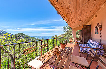 Finca-Estellencs-Terraza con vistas al mar