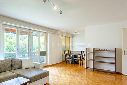 KZO00060 3.5 Zimmer Etagenwohnung in Zell - Wohnen/Essen