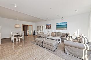 Living/dining room