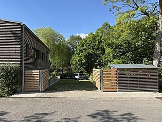 Einfahrt zum Parkplatz