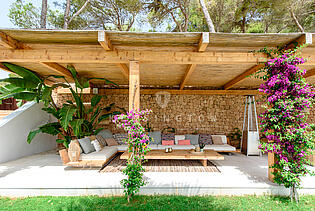 KPI1019 - Villa en venta - Villa zu verkaufen - Villa for sale - Villa te koop - www.kensington-ibiza.com - Noelle Politiek