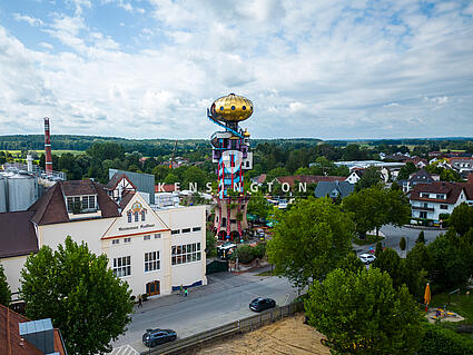 Einzigartig: Hundertwasser Turm und Kunsthaus