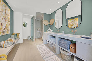 Bathroom vanity