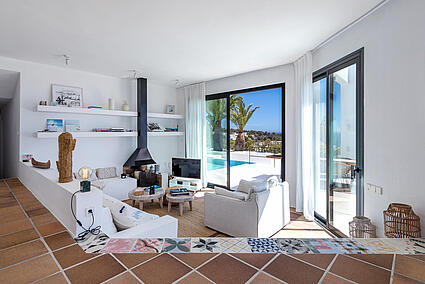 KPI1396 - Villa en venta - Villa zu verkaufen - Villa for sale - Villa te koop - www.kensington-ibiza.com - Noelle Politiek