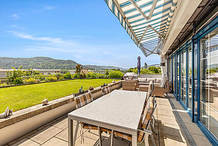 KZO00083 Ein Zuhause mit Freiraum, Weitsicht und Naturanschluss - Südterrasse