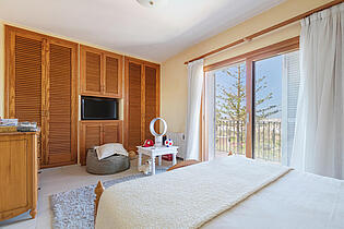 KPI1433 - Villa en venta - Villa zu verkaufen - Villa for sale - Villa te koop - www.kensington-ibiza.com - Noelle Politiek