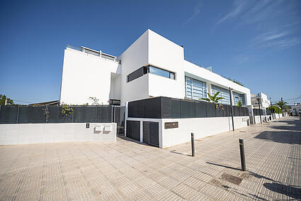 KPI1032 - Ático en venta - Penthouse zu verkaufen - Penthouse for sale - Penthouse te koop - www.kensington-ibiza.com - Noelle Politiek