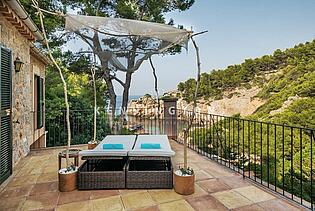 Master suite terrace