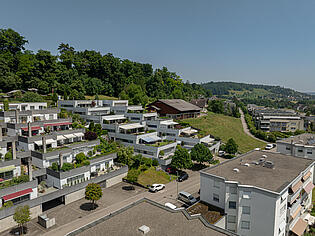 KZO00083 Ein Zuhause mit Freiraum, Weitsicht und Naturanschluss - Eingebettet ins Grüne