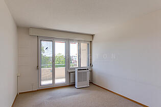 KZO00051 Ruhig gelegenes 5.5 Zimmer Reiheneckhaus in Pfäffikon ZH Zimmer mit Klimaanlage