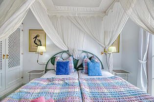 25-Bedroom-2