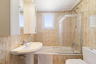 9. Bathroom 2