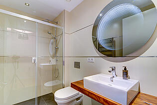 Guest bathroom apartment Portals Nous : Costa den Blanes