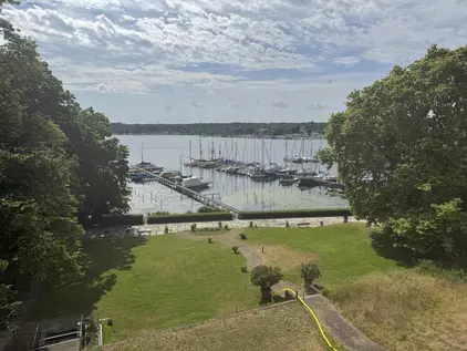 Balkon und Blick auf den großen Wannsee