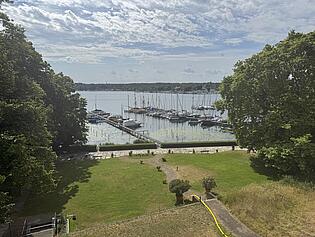 Balkon und Blick auf den großen Wannsee